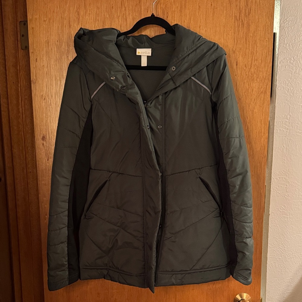 Women's Puffer Jacket